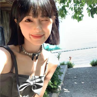 我们全村都不是人
